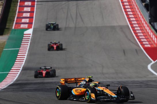 Lando Norris (GBR) McLaren MCL60.
22.10.2023. Formula 1 World Championship, Rd 19, United States Grand Prix, Austin, Texas, USA, Race Day.
- www.xpbimages.com, EMail: requests@xpbimages.com © Copyright: Batchelor / XPB Images