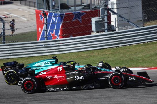 Zhou Guanyu (CHN) Alfa Romeo F1 Team C43 and Lance Stroll (CDN) Aston Martin F1 Team AMR23 battle for position.
22.10.2023. Formula 1 World Championship, Rd 19, United States Grand Prix, Austin, Texas, USA, Race Day.
- www.xpbimages.com, EMail: requests@xpbimages.com © Copyright: Batchelor / XPB Images