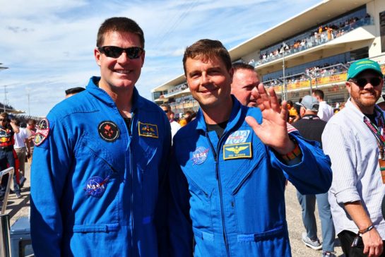 Jeremy Hansen (CDN) NASA Astronaut and Reid Wiseman (USA) NASA Astronaut on the grid.
22.10.2023. Formula 1 World Championship, Rd 19, United States Grand Prix, Austin, Texas, USA, Race Day.
- www.xpbimages.com, EMail: requests@xpbimages.com © Copyright: Batchelor / XPB Images