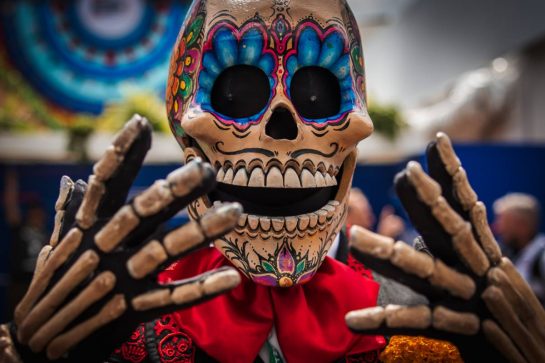 Circuit atmosphere - Day of the Dead Skeleton.
26.10.2023. Formula 1 World Championship, Rd 20, Mexican Grand Prix, Mexico City, Mexico, Preparation Day.
- www.xpbimages.com, EMail: requests@xpbimages.com © Copyright: Bearne / XPB Images