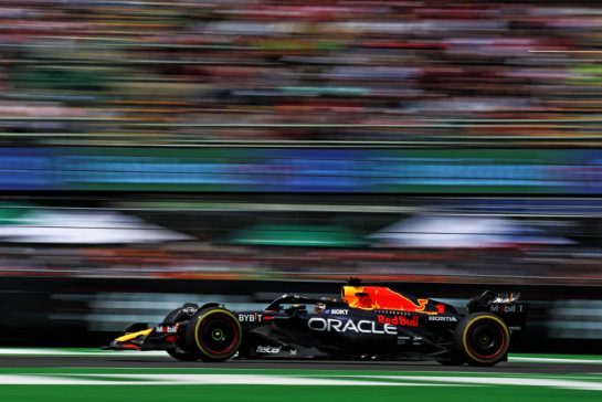 Max Verstappen (NLD) Red Bull Racing RB19.
27.10.2023. Formula 1 World Championship, Rd 20, Mexican Grand Prix, Mexico City, Mexico, Practice Day.
- www.xpbimages.com, EMail: requests@xpbimages.com © Copyright: Moy / XPB Images