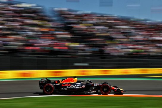 Max Verstappen (NLD) Red Bull Racing RB19.
28.10.2023. Formula 1 World Championship, Rd 20, Mexican Grand Prix, Mexico City, Mexico, Qualifying Day.
- www.xpbimages.com, EMail: requests@xpbimages.com © Copyright: Coates / XPB Images