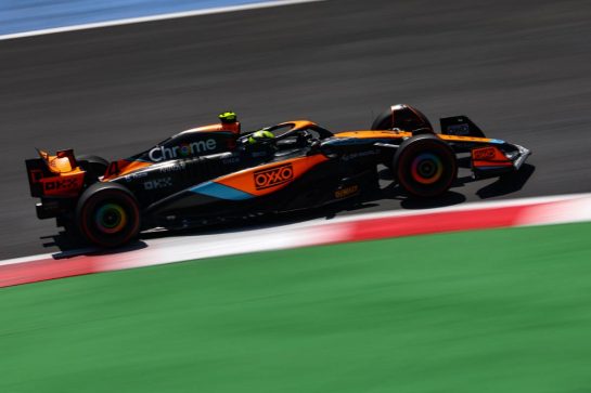 Lando Norris (GBR), McLaren F1 Team 
28.10.2023. Formula 1 World Championship, Rd 20, Mexican Grand Prix, Mexico City, Mexico, Qualifying Day.
- www.xpbimages.com, EMail: requests@xpbimages.com © Copyright: Charniaux / XPB Images
