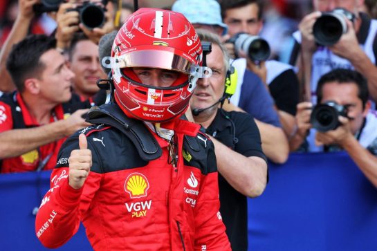 Charles Leclerc (MON) Ferrari celebrates his pole position in qualifying parc ferme.
28.10.2023. Formula 1 World Championship, Rd 20, Mexican Grand Prix, Mexico City, Mexico, Qualifying Day.
- www.xpbimages.com, EMail: requests@xpbimages.com © Copyright: Bearne / XPB Images