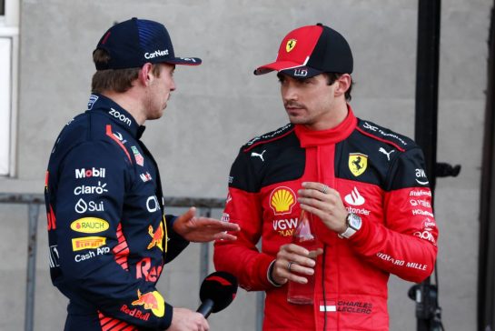 (L to R): Max Verstappen (NLD) Red Bull Racing with pole sitter Charles Leclerc (MON) Ferrari in qualifying parc ferme.
28.10.2023. Formula 1 World Championship, Rd 20, Mexican Grand Prix, Mexico City, Mexico, Qualifying Day.
- www.xpbimages.com, EMail: requests@xpbimages.com © Copyright: Moy / XPB Images