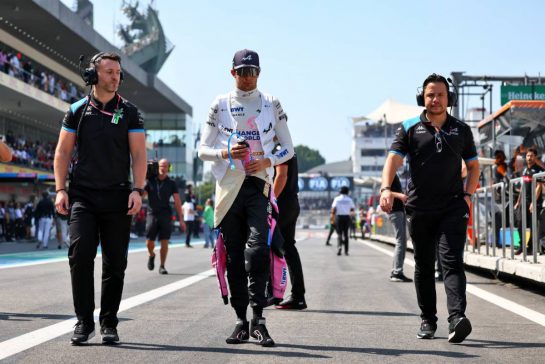 Esteban Ocon (FRA) Alpine F1 Team on the grid.
29.10.2023. Formula 1 World Championship, Rd 20, Mexican Grand Prix, Mexico City, Mexico, Race Day.
- www.xpbimages.com, EMail: requests@xpbimages.com © Copyright: Charniaux / XPB Images