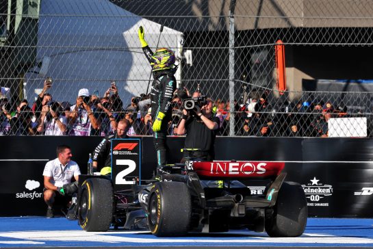 Lewis Hamilton (GBR) Mercedes AMG F1 W14 celebrates his second position in parc ferme.
29.10.2023. Formula 1 World Championship, Rd 20, Mexican Grand Prix, Mexico City, Mexico, Race Day.
- www.xpbimages.com, EMail: requests@xpbimages.com © Copyright: Moy / XPB Images