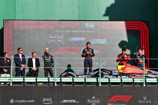 The podium (L to R): Lewis Hamilton (GBR) Mercedes AMG F1, second; Max Verstappen (NLD) Red Bull Racing, race winner; Charles Leclerc (MON) Ferrari, third; Richard Wolverson (GBR) Red Bull Racing Performance Engineer.
29.10.2023. Formula 1 World Championship, Rd 20, Mexican Grand Prix, Mexico City, Mexico, Race Day.
- www.xpbimages.com, EMail: requests@xpbimages.com © Copyright: Moy / XPB Images