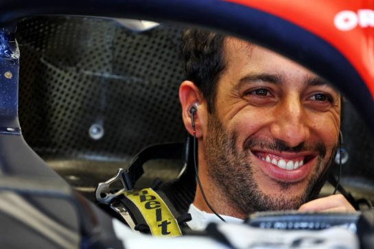 Daniel Ricciardo (AUS) AlphaTauri AT04.
03.11.2023. Formula 1 World Championship, Rd 21, Brazilian Grand Prix, Sao Paulo, Brazil, Qualifying Day.
- www.xpbimages.com, EMail: requests@xpbimages.com © Copyright: Batchelor / XPB Images