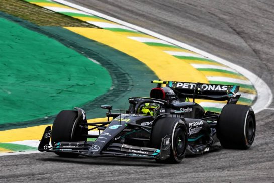 Lewis Hamilton (GBR) Mercedes AMG F1 W14.

03.11.2023. Formula 1 World Championship, Rd 21, Brazilian Grand Prix, Sao Paulo, Brazil, Qualifying Day.
- www.xpbimages.com, EMail: requests@xpbimages.com © Copyright: Batchelor / XPB Images