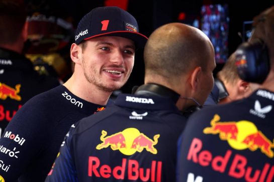 Max Verstappen (NLD) Red Bull Racing.
04.11.2023. Formula 1 World Championship, Rd 21, Brazilian Grand Prix, Sao Paulo, Brazil, Sprint Day.
- www.xpbimages.com, EMail: requests@xpbimages.com © Copyright: Batchelor / XPB Images