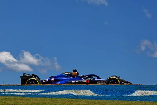 Alexander Albon (THA) Williams Racing FW45.
04.11.2023. Formula 1 World Championship, Rd 21, Brazilian Grand Prix, Sao Paulo, Brazil, Sprint Day.
- www.xpbimages.com, EMail: requests@xpbimages.com © Copyright: Coates / XPB Images