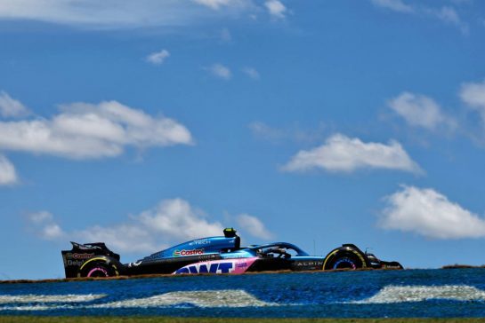 Pierre Gasly (FRA) Alpine F1 Team A523.
04.11.2023. Formula 1 World Championship, Rd 21, Brazilian Grand Prix, Sao Paulo, Brazil, Sprint Day.
- www.xpbimages.com, EMail: requests@xpbimages.com © Copyright: Coates / XPB Images