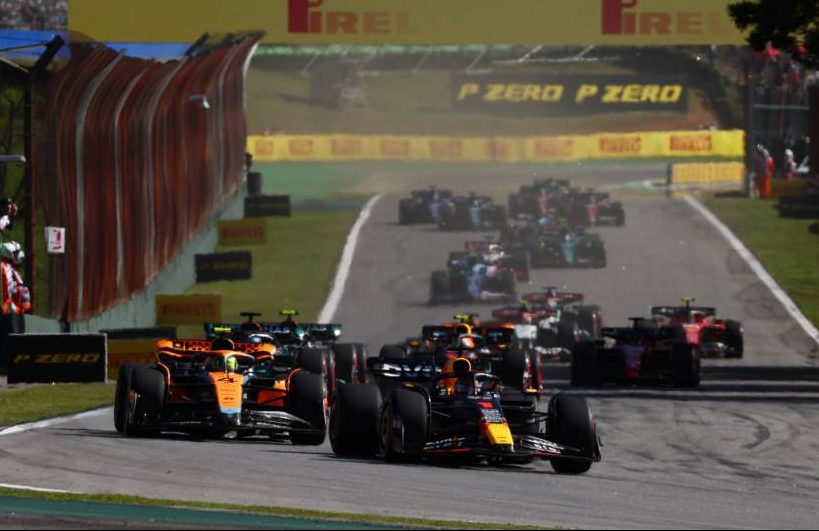 Max Verstappen (NLD) Red Bull Racing RB19 leads at the start of Sprint. 04.11.2023. Formula 1 World Championship, Rd 21, Brazilian Grand Prix, Sao Paulo, Brazil, Sprint Day. - www.xpbimages.com, EMail: requests@xpbimages.com © Copyright: Coates / XPB Images