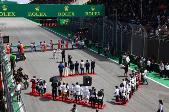 Drivers as the grid observes the national anthem.
05.11.2023. Formula 1 World Championship, Rd 21, Brazilian Grand Prix, Sao Paulo, Brazil, Race Day.
- www.xpbimages.com, EMail: requests@xpbimages.com © Copyright: Batchelor / XPB Images