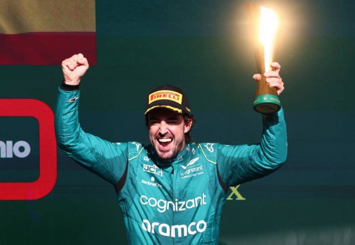 Fernando Alonso (ESP) Aston Martin F1 Team. 05.11.2023. Formula 1 World Championship, Rd 21, Brazilian Grand Prix, Sao Paulo, Brazil, Race Day. - www.xpbimages.com, EMail: requests@xpbimages.com © Copyright: Batchelor / XPB Images