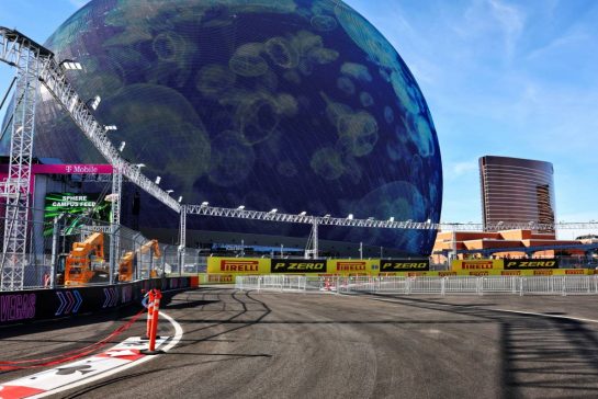 Circuit atmosphere - Sphere.
14.11.2023. Formula 1 World Championship, Rd 22, Las Vegas Grand Prix, Las Vegas, Nevada, USA, Preparation Day.
- www.xpbimages.com, EMail: requests@xpbimages.com © Copyright: Batchelor / XPB Images