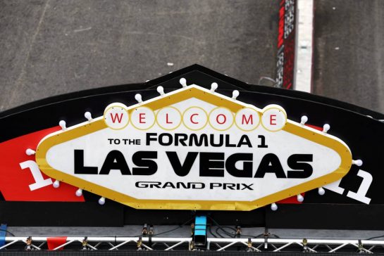 Paddock atmosphere.
15.11.2023. Formula 1 World Championship, Rd 22, Las Vegas Grand Prix, Las Vegas, Nevada, USA, Preparation Day.
- www.xpbimages.com, EMail: requests@xpbimages.com © Copyright: Moy / XPB Images