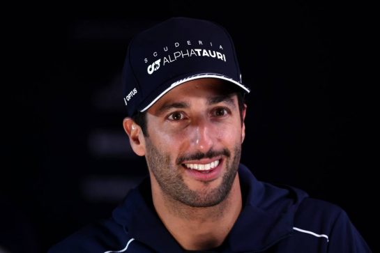 Daniel Ricciardo (AUS) AlphaTauri.
15.11.2023. Formula 1 World Championship, Rd 22, Las Vegas Grand Prix, Las Vegas, Nevada, USA, Preparation Day.
- www.xpbimages.com, EMail: requests@xpbimages.com © Copyright: Moy / XPB Images