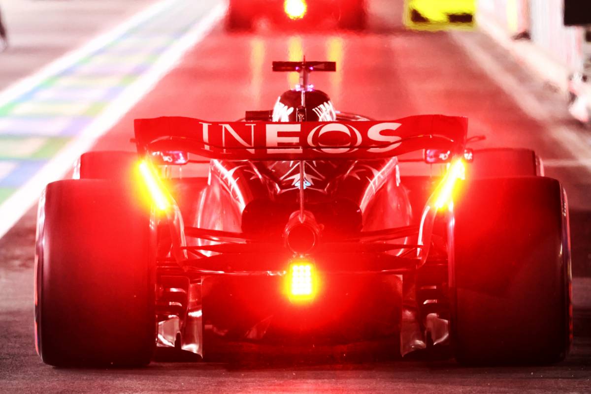 George Russell (GBR) Mercedes AMG F1 W14. 16.11.2023. Formula 1 World Championship, Rd 22, Las Vegas Grand Prix, Las Vegas, Nevada, USA, Practice Day. - www.xpbimages.com, EMail: requests@xpbimages.com © Copyright: Coates / XPB Images