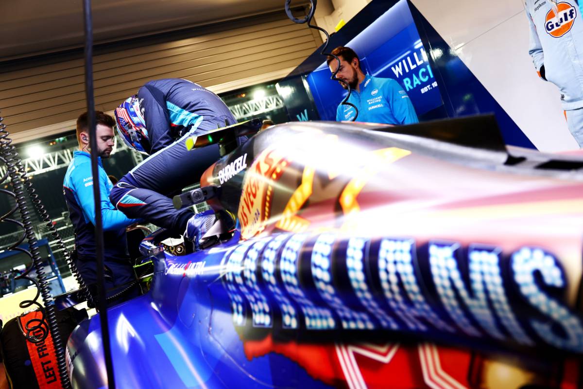 Logan Sargeant (USA) Williams Racing FW45.
16.11.2023. Formula 1 World Championship, Rd 22, Las Vegas Grand Prix, Las Vegas, Nevada, USA, Practice Day.
- www.xpbimages.com, EMail: requests@xpbimages.com © Copyright: Batchelor / XPB Images