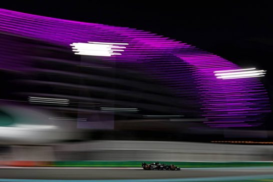 Valtteri Bottas (FIN) Alfa Romeo F1 Team C43.
25.11.2023. Formula 1 World Championship, Rd 23, Abu Dhabi Grand Prix, Yas Marina Circuit, Abu Dhabi, Qualifying Day.
- www.xpbimages.com, EMail: requests@xpbimages.com © Copyright: Charniaux / XPB Images