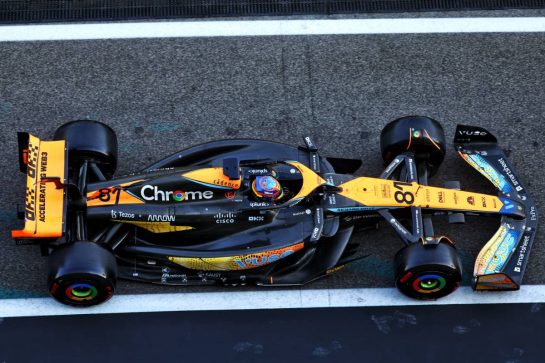 Oscar Piastri (AUS) McLaren MCL60.
28.11.2023. Formula 1 Testing, Yas Marina Circuit, Abu Dhabi, Tuesday.
- www.xpbimages.com, EMail: requests@xpbimages.com © Copyright: Batchelor / XPB Images