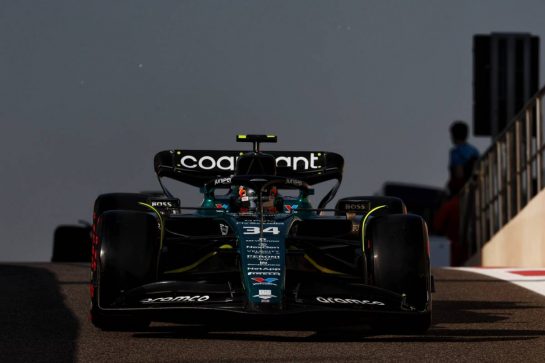 Felipe Drugovich (BRA) Aston Martin F1 Team AMR23, Reserve and Development Programme Driver.
28.11.2023. Formula 1 Testing, Yas Marina Circuit, Abu Dhabi, Tuesday.
- www.xpbimages.com, EMail: requests@xpbimages.com © Copyright: Moy / XPB Images