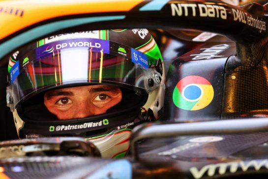 Pato O'Ward (MEX) McLaren MCL60 Test Driver.
28.11.2023. Formula 1 Testing, Yas Marina Circuit, Abu Dhabi, Tuesday.
- www.xpbimages.com, EMail: requests@xpbimages.com © Copyright: Batchelor / XPB Images