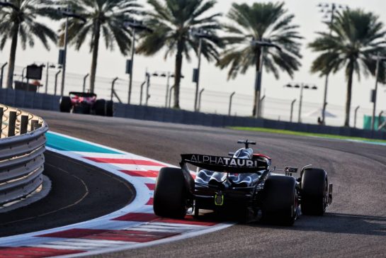 Yuki Tsunoda (JPN) AlphaTauri AT04.
28.11.2023. Formula 1 Testing, Yas Marina Circuit, Abu Dhabi, Tuesday.
- www.xpbimages.com, EMail: requests@xpbimages.com © Copyright: Batchelor / XPB Images