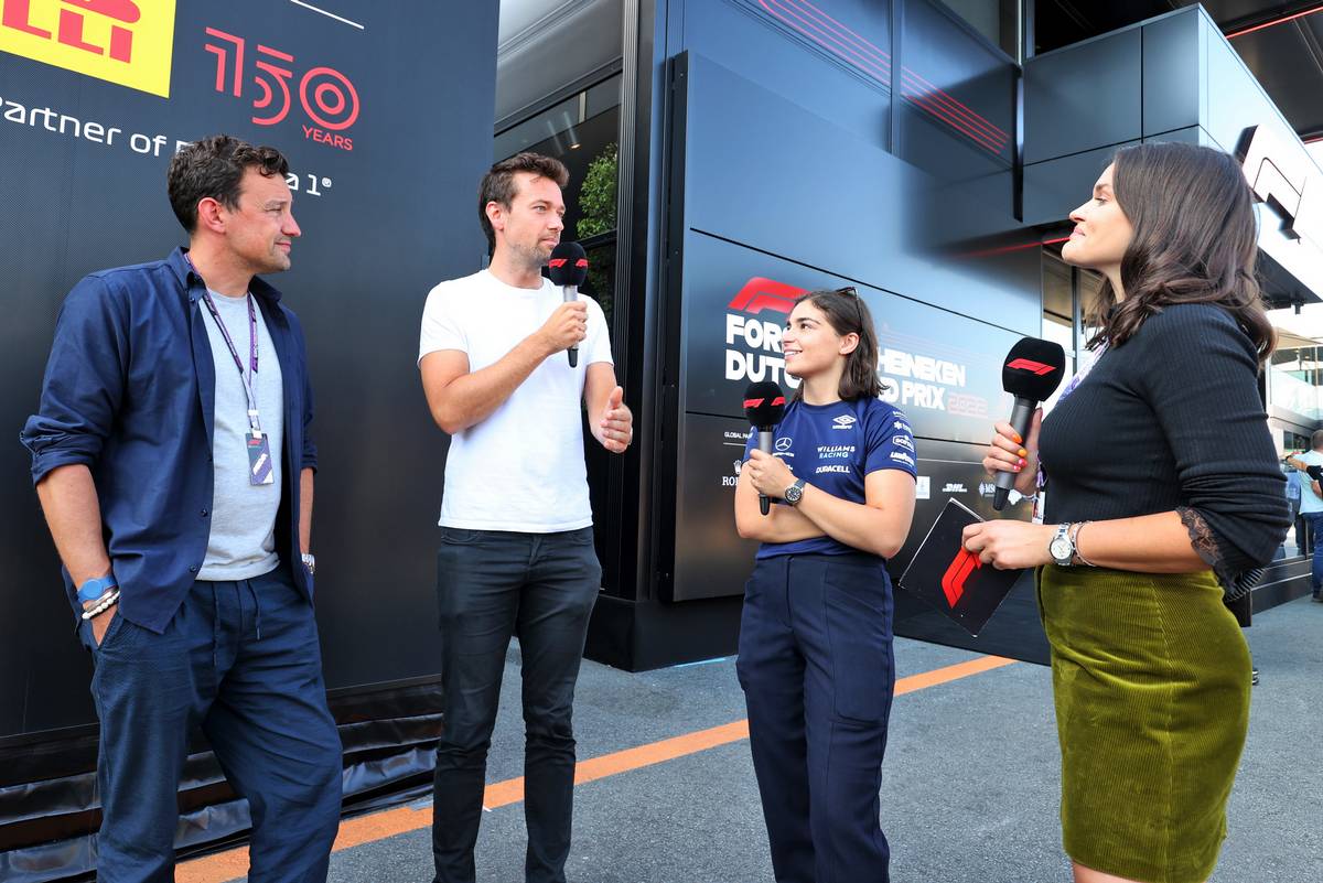 (L to R): Will Buxton (GBR) F1 Digital Presenter; Jolyon Palmer (GBR); Jamie Chadwick (GBR) Williams Racing Development Driver; Laura Winter (GBR) F1 Presenter.
03.09.2022. Formula 1 World Championship, Rd 14, Dutch Grand Prix, Zandvoort, Netherlands, Qualifying Day.
- www.xpbimages.com, EMail: requests@xpbimages.com © Copyright: Moy / XPB Images