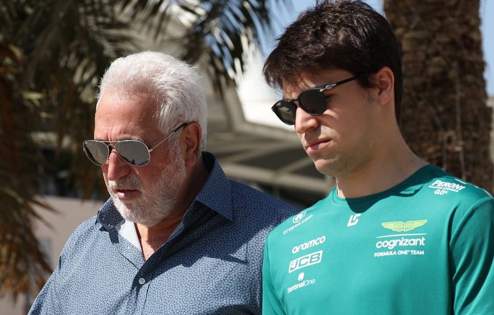 (L to R): Lawrence Stroll (CDN) Aston Martin F1 Team Investor with his son Lance Stroll (CDN) Aston Martin F1 Team. 02.03.2023. Formula 1 World Championship, Rd 1, Bahrain Grand Prix, Sakhir, Bahrain, Preparation Day. - www.xpbimages.com, EMail: requests@xpbimages.com © Copyright: Bearne / XPB Images