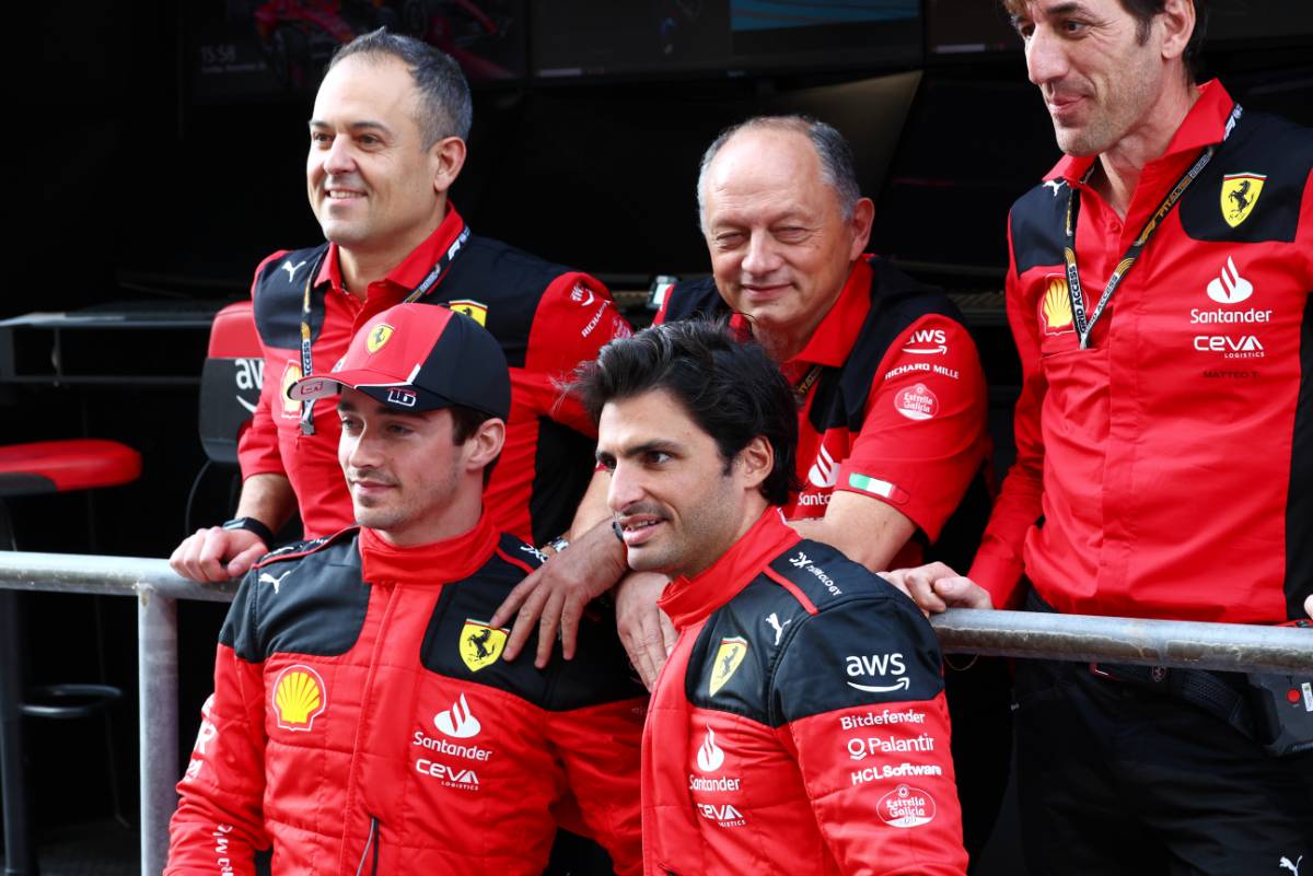 Charles Leclerc (MON) Ferrari; Carlos Sainz Jr (ESP) Ferrari; Diego Ioverno (ITA) Ferrari Sporting Director; Frederic Vasseur (FRA) Ferrari Team Principal; and Matteo Togninalli (ITA) Ferrari Chief Race Engineer. 26.11.2023. Formula 1 World Championship, Rd 23, Abu Dhabi Grand Prix, Yas Marina Circuit, Abu Dhabi, Race Day. - www.xpbimages.com, EMail: requests@xpbimages.com © Copyright: Coates / XPB Images