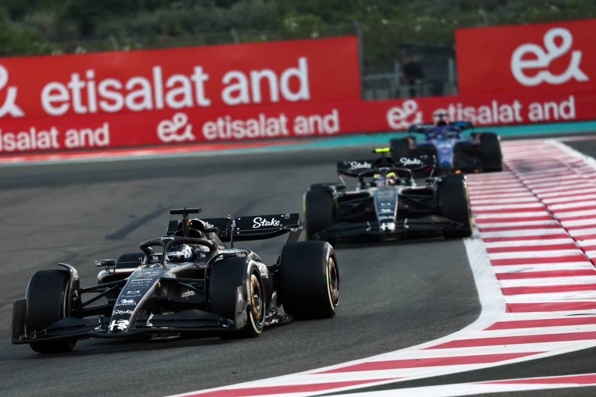 Valtteri Bottas (FIN) Alfa Romeo F1 Team C43. 26.11.2023. Formula 1 World Championship, Rd 23, Abu Dhabi Grand Prix, Yas Marina Circuit, Abu Dhabi, Race Day. - www.xpbimages.com, EMail: requests@xpbimages.com © Copyright: Charniaux / XPB Images