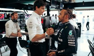 Hamilton planning talks with Wolff to manage Ferrari transition