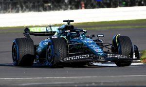 First track unveiling: Stroll rolls out new Aston AMR24