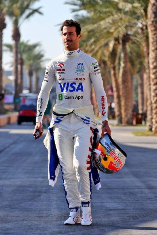 Daniel Ricciardo (AUS) RB.
21.02.2024. Formula 1 Testing, Sakhir, Bahrain, Day One.
- www.xpbimages.com, EMail: requests@xpbimages.com © Copyright: Batchelor / XPB Images