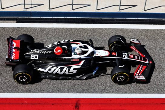 Kevin Magnussen (DEN) Haas VF-24.
21.02.2024. Formula 1 Testing, Sakhir, Bahrain, Day One.
- www.xpbimages.com, EMail: requests@xpbimages.com © Copyright: Batchelor / XPB Images