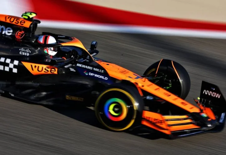Lando Norris (GBR) McLaren MCL38. 21.02.2024. Formula 1 Testing, Sakhir, Bahrain, Day One. - www.xpbimages.com, EMail: requests@xpbimages.com © Copyright: Coates / XPB Images