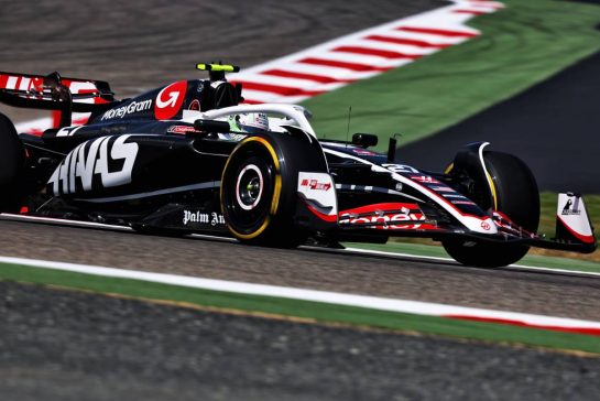 Nico Hulkenberg (GER) Haas VF-24.
22.02.2024. Formula 1 Testing, Sakhir, Bahrain, Day Two.
- www.xpbimages.com, EMail: requests@xpbimages.com © Copyright: Charniaux / XPB Images