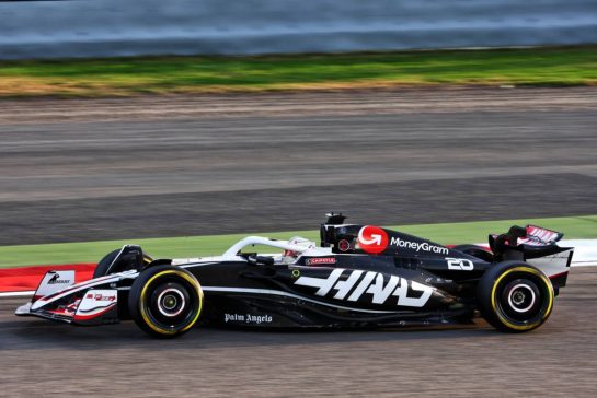 Kevin Magnussen (DEN) Haas VF-24.
22.02.2024. Formula 1 Testing, Sakhir, Bahrain, Day Two.
- www.xpbimages.com, EMail: requests@xpbimages.com © Copyright: Batchelor / XPB Images
