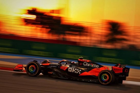 Lando Norris (GBR) McLaren MCL38.
22.02.2024. Formula 1 Testing, Sakhir, Bahrain, Day Two.
 - www.xpbimages.com, EMail: requests@xpbimages.com © Copyright: Coates / XPB Images