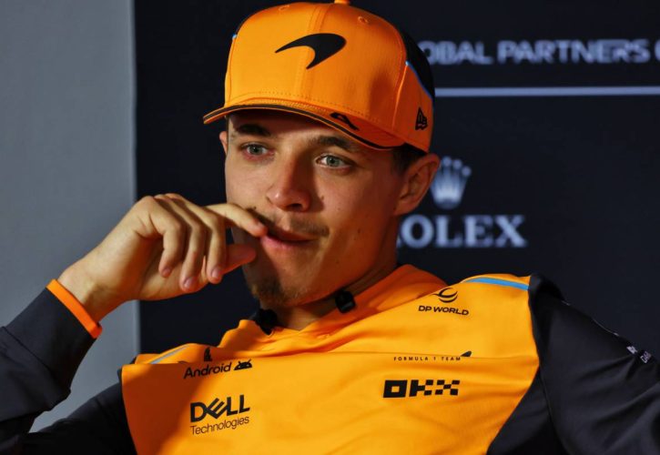 Lando Norris (GBR) McLaren in the FIA Press Conference. 23.02.2024. Formula 1 Testing, Sakhir, Bahrain, Day Three. - www.xpbimages.com, EMail: requests@xpbimages.com © Copyright: Charniaux / XPB Images