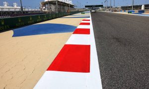 Bahrain solves Turn 11 drain cover issue with concrete fillings