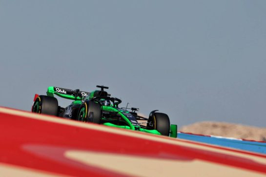 Valtteri Bottas (FIN) Sauber C44.
29.02.2024. Formula 1 World Championship, Rd 1, Bahrain Grand Prix, Sakhir, Bahrain, Practice Day
- www.xpbimages.com, EMail: requests@xpbimages.com © Copyright: Staley / XPB Images