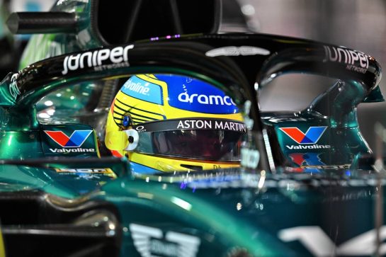 Fernando Alonso (ESP) Aston Martin F1 Team AMR24.
29.02.2024. Formula 1 World Championship, Rd 1, Bahrain Grand Prix, Sakhir, Bahrain, Practice Day
- www.xpbimages.com, EMail: requests@xpbimages.com © Copyright: Price / XPB Images