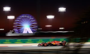 Bahrian GP: Thursday's action in pictures