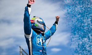 Newgarden sweeps IndyCar season opener at St Petersburg