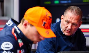 Hamilton: Parental involvement in F1 career ‘a thin line to walk’