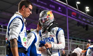 Marko: Ricciardo ‘must come up with something soon’